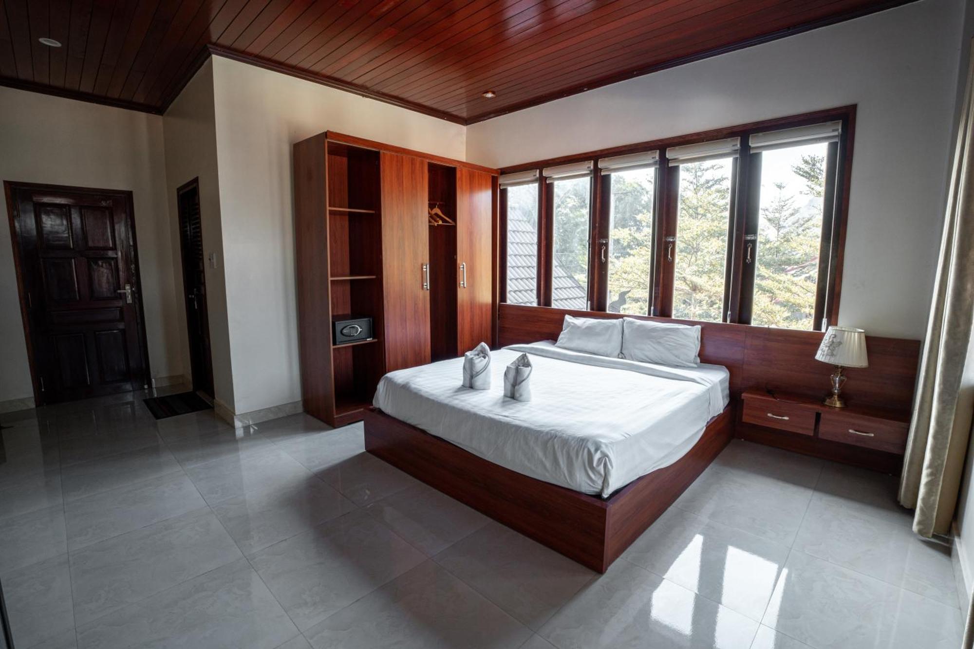 Garden Resort Vang Vieng Esterno foto