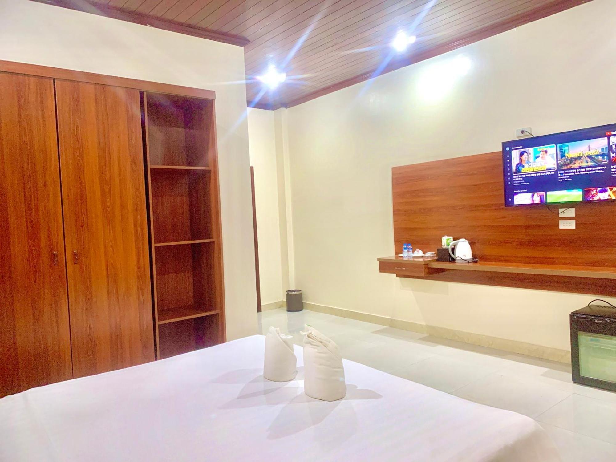 Garden Resort Vang Vieng Esterno foto